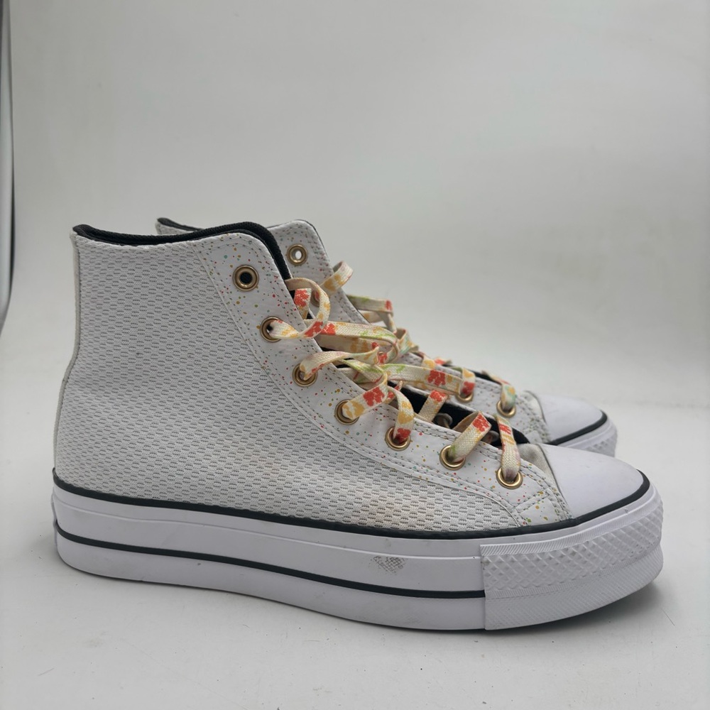 Converse Women’s 10 CTAS Hi Lift Splatter Platform White Sneakers